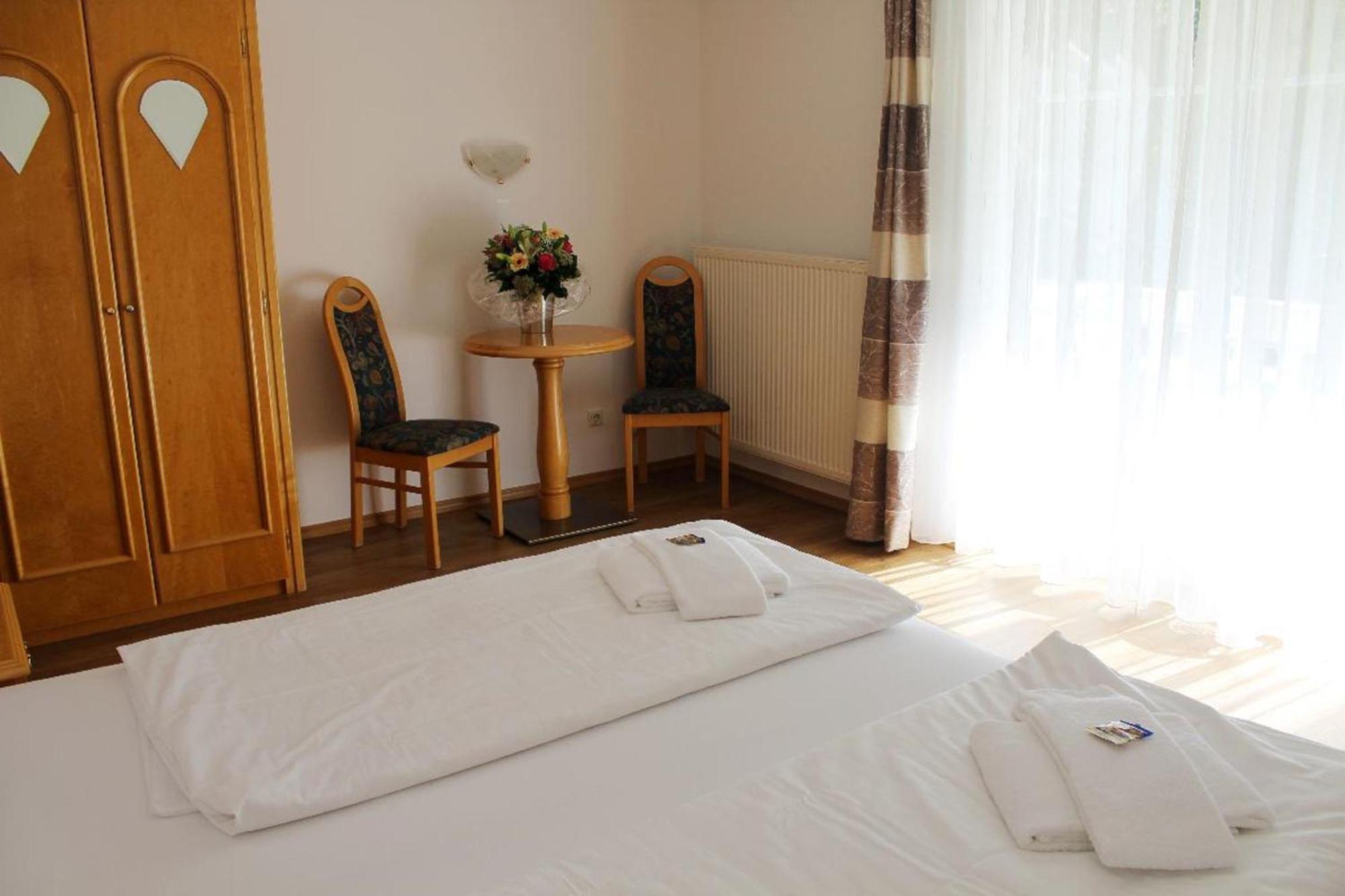 Ferienappartements-Grolik Im Aparthotel Zum Gutshof Hohenwarth ภายนอก รูปภาพ