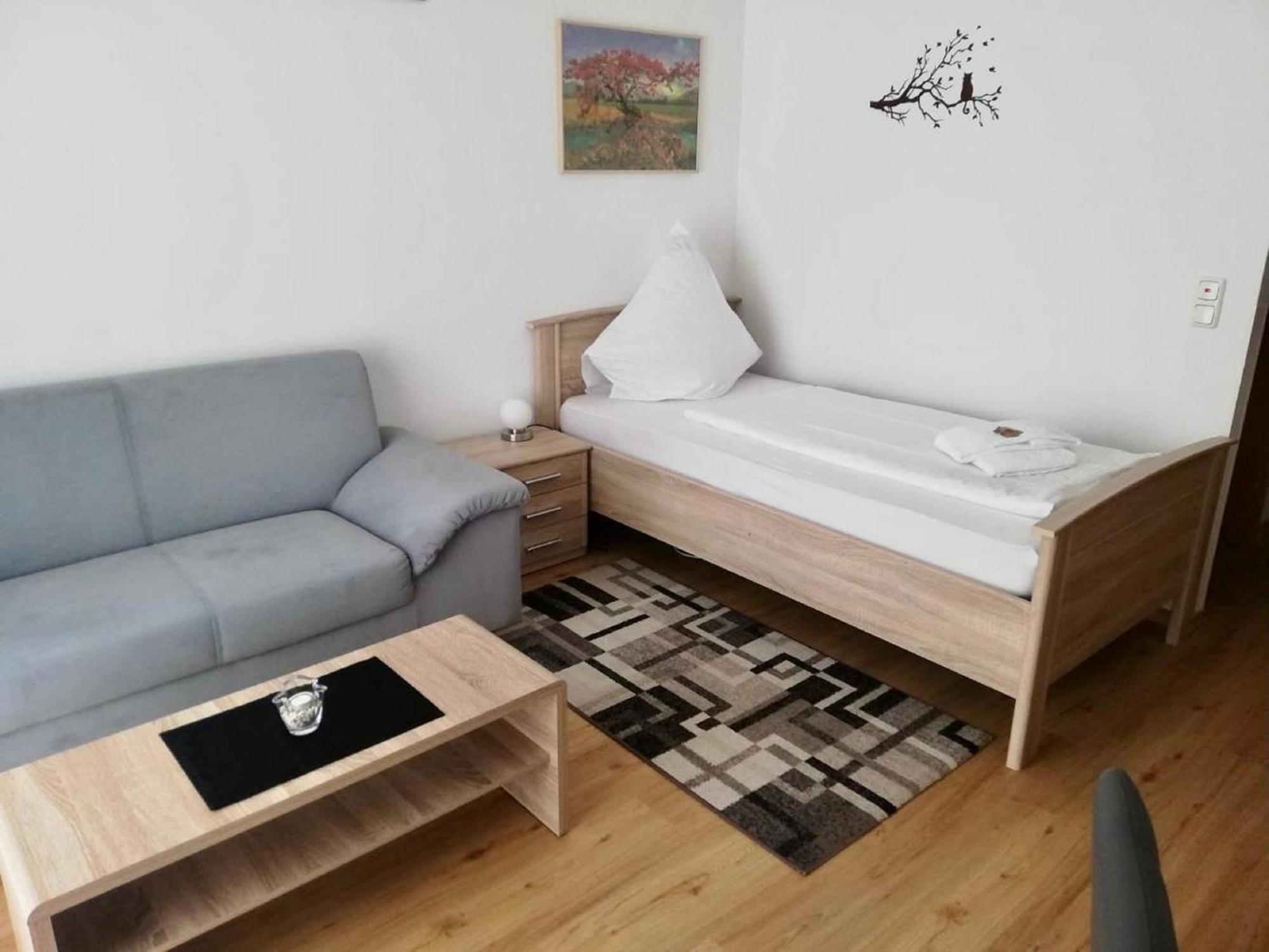 Ferienappartements-Grolik Im Aparthotel Zum Gutshof Hohenwarth ภายนอก รูปภาพ
